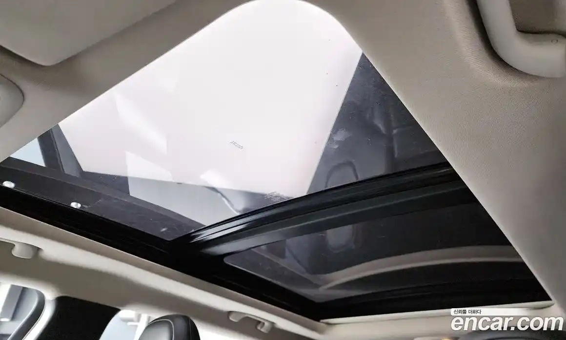 Jeep Cherokee 2015 2.0 Автомат в Москве № 169791, фото 18