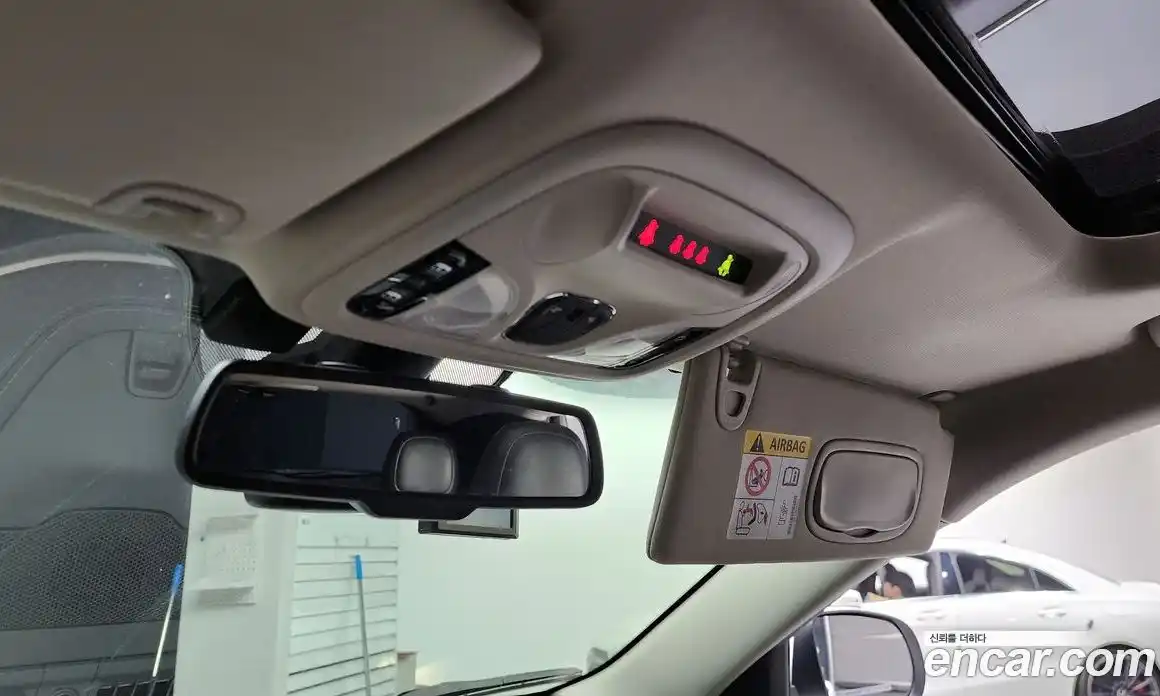 Jeep Cherokee 2015 2.0 Автомат в Москве № 169791, фото 19