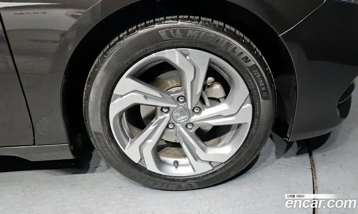 Honda Accord 2018 1.5 Автомат в Москве № 170534, фото 13