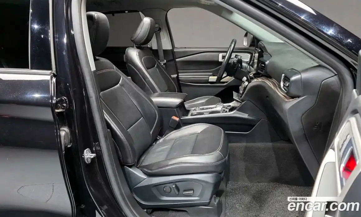 Ford Explorer 2021 3.0 Автомат в Москве № 170974, фото 11