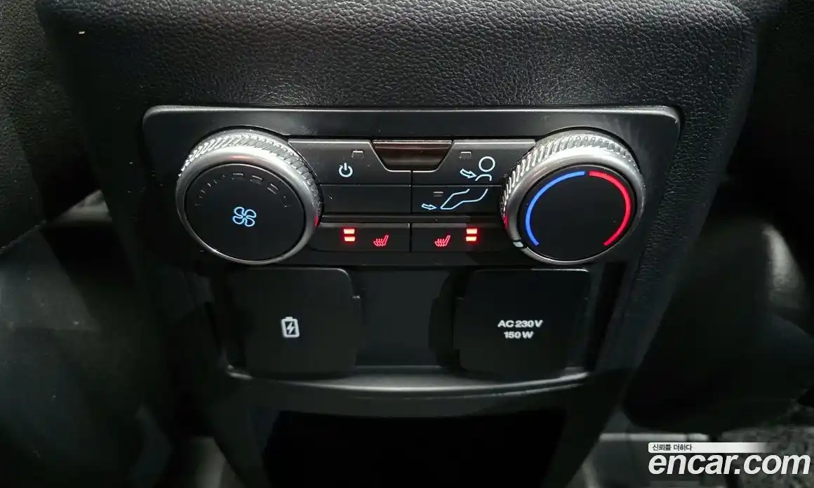 Ford Explorer 2021 3.0 Автомат в Москве № 170974, фото 18