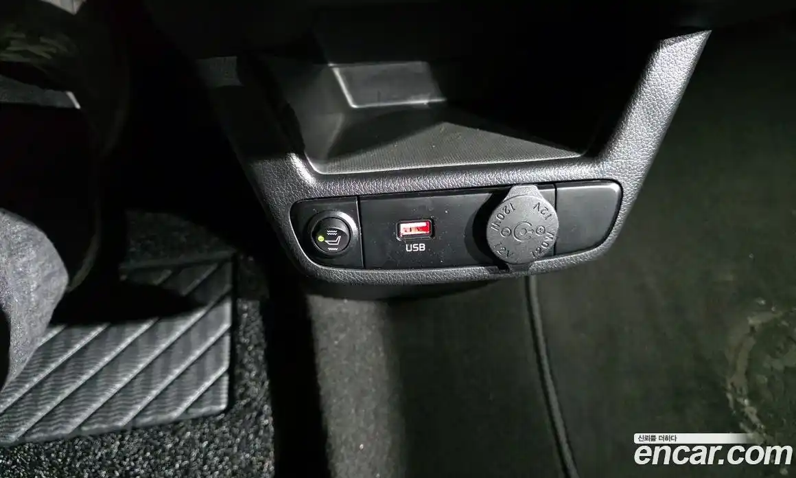 Kia Ray 2021 1.0 Автомат в Москве № 17580, фото 19