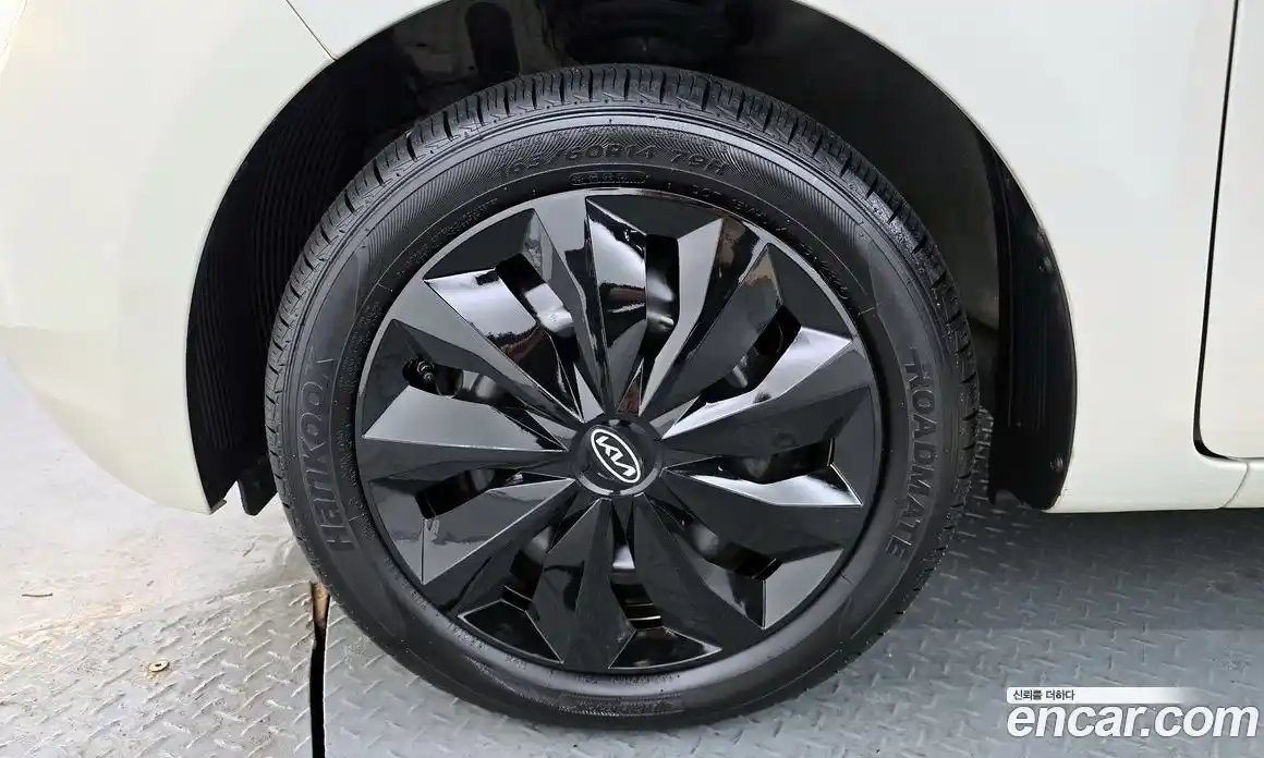 Kia Ray 2021 1.0 Автомат в Москве № 17580, фото 5