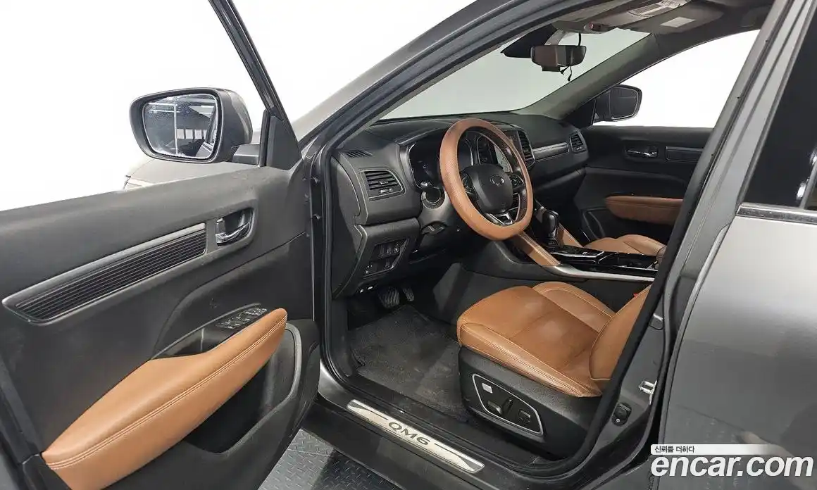 Renault QM6 2022 2.0 Автомат в Москве № 176595, фото 15