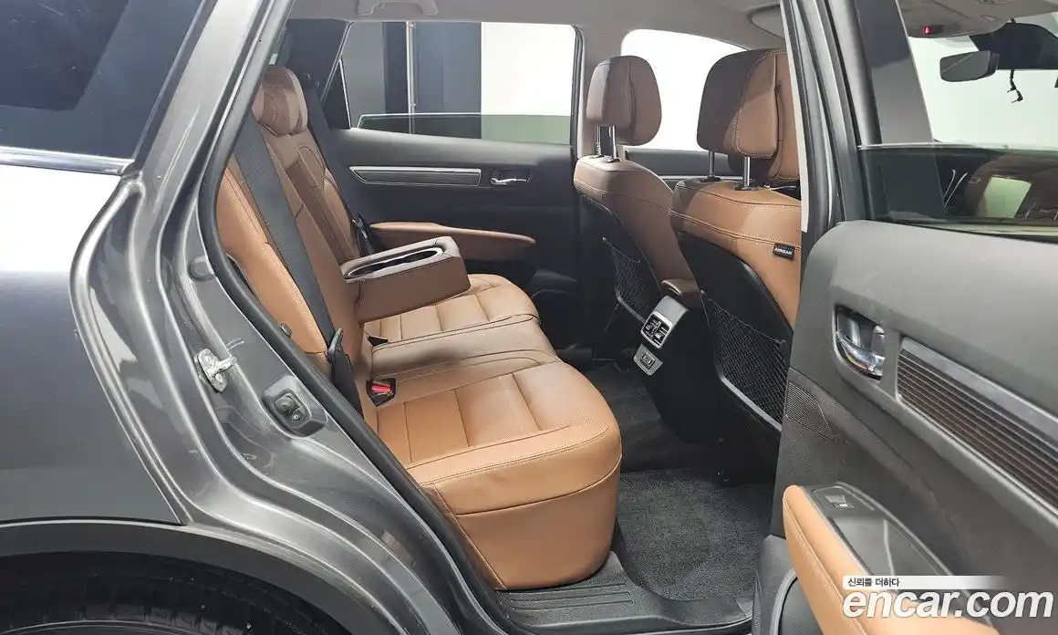 Renault QM6 2022 2.0 Автомат в Москве № 176595, фото 18