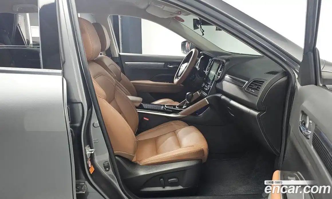 Renault QM6 2022 2.0 Автомат в Москве № 176595, фото 3