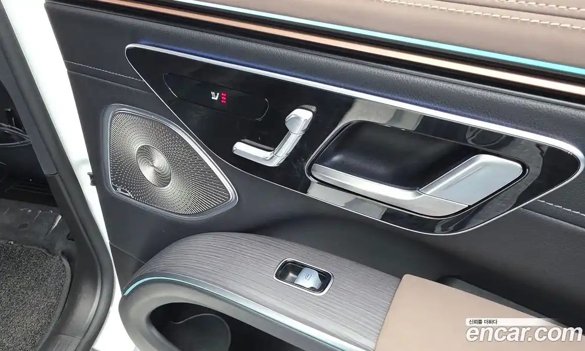 Mercedes-Benz EQS 2023 0.3 Автомат в Москве № 177181, фото 18