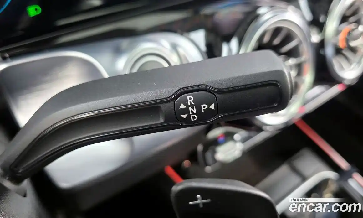 Mercedes-Benz GLB-Class 2021 2.0 Автомат в Москве № 177842, фото 9