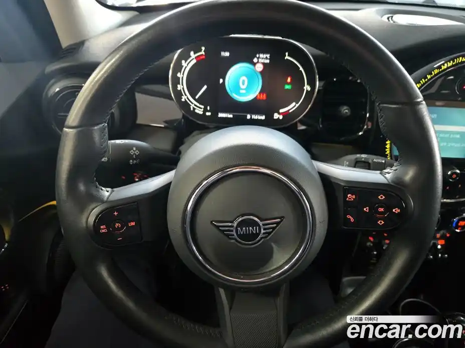 Mini Cooper 2024 1.5 Автомат в Москве № 182182, фото 11