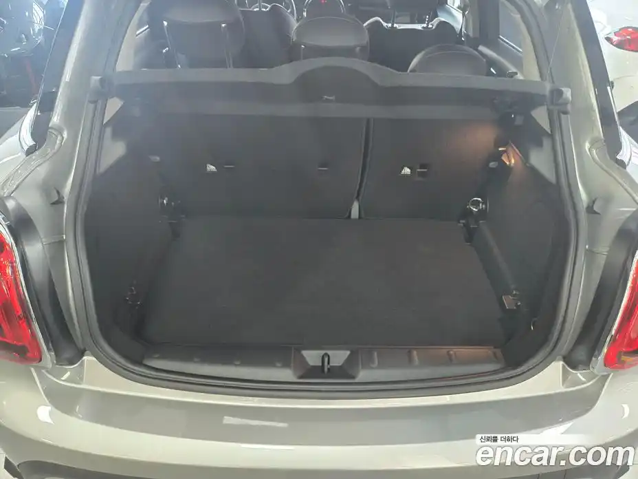 Mini Cooper 2024 1.5 Автомат в Москве № 182182, фото 16