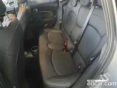 Mini Cooper 2024 1.5 Автомат в Москве № 182182, миниатюра 10