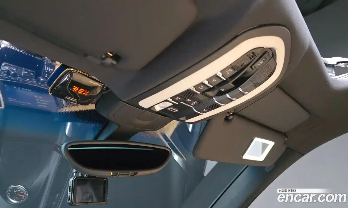 Porsche Cayenne 2014 3.0 Автомат в Москве № 182223, фото 12