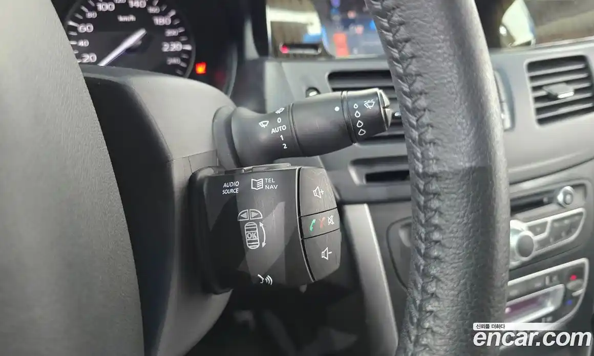 Renault SM5 2011 2.0 Автомат в Москве № 182831, фото 14