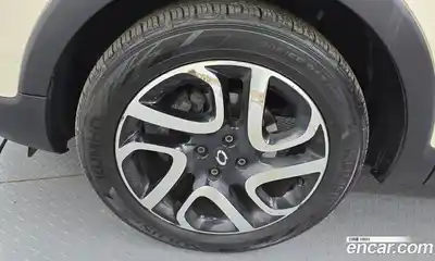 Renault QM3 2015 1.5 Автомат в Москве № 183612, миниатюра 11