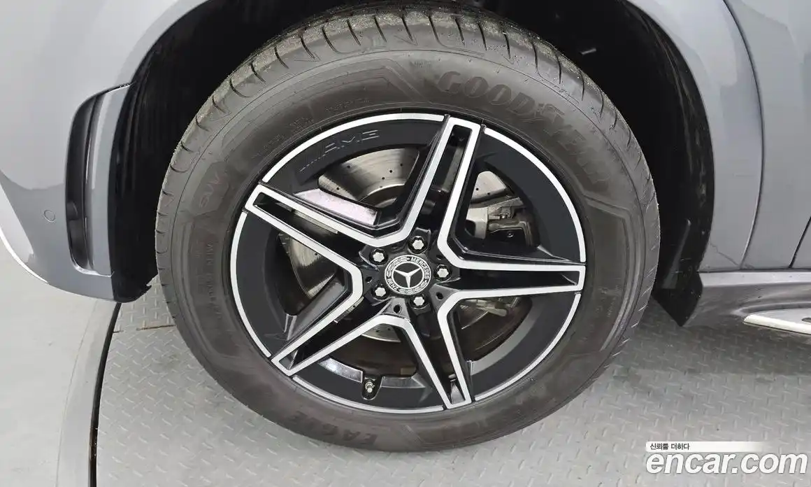 Mercedes-Benz GLE-Class 2021 2.9 Автомат в Москве № 185332, фото 2