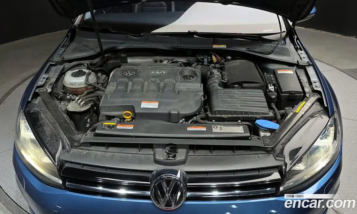 Volkswagen Golf 2015 2.0 Автомат в Москве № 185681, фото 3