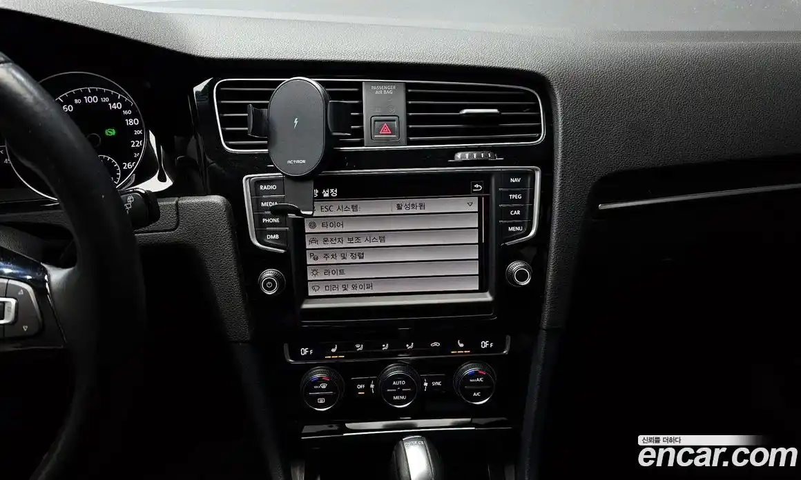 Volkswagen Golf 2015 2.0 Автомат в Москве № 185681, фото 4