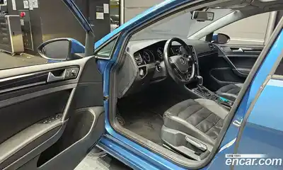 Volkswagen Golf 2015 2.0 Автомат в Москве № 185681, миниатюра 6