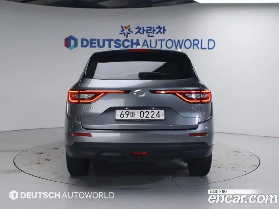 Renault QM6 2017 2.0 Автомат в Москве № 185919, фото 4