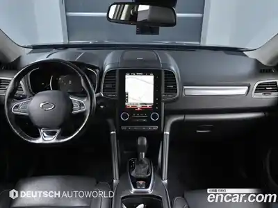 Renault QM6 2017 2.0 Автомат в Москве № 185919, миниатюра 7