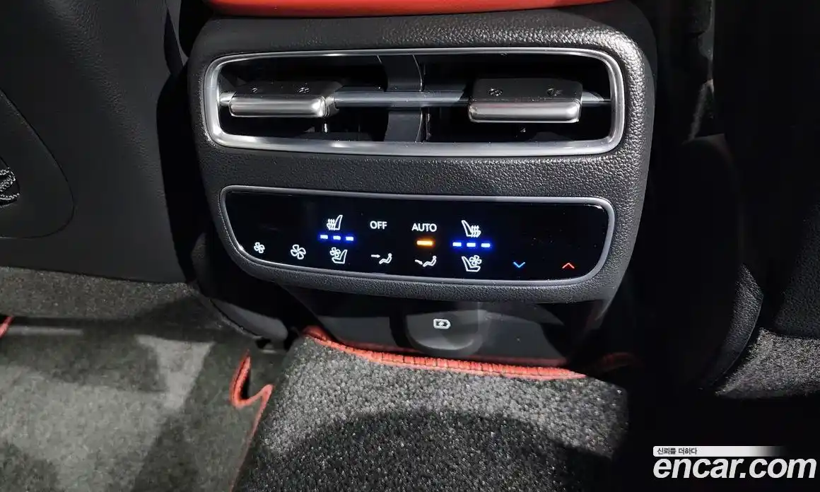 Genesis GV70 2025 2.5 Автомат в Москве № 18628, фото 14