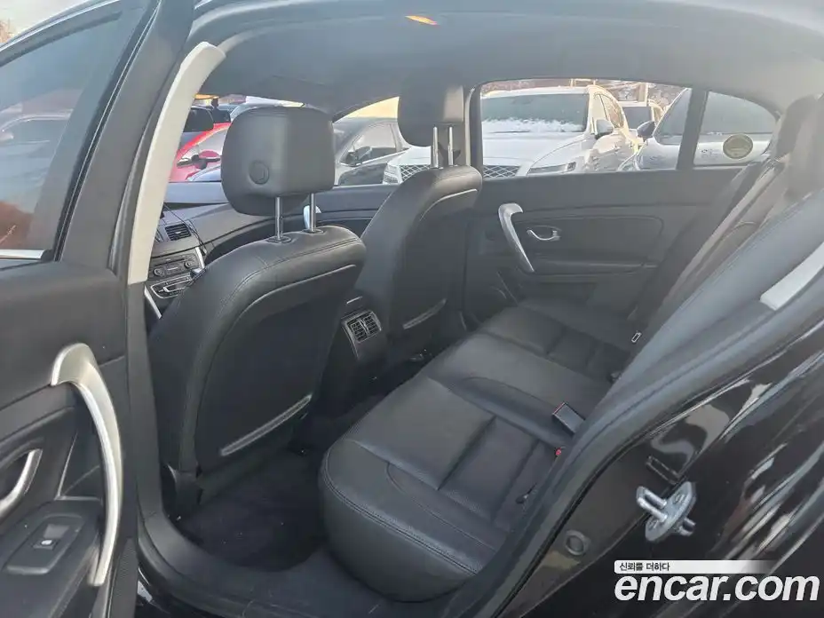 Renault SM5 2018 2.0 Автомат в Москве № 186383, фото 6