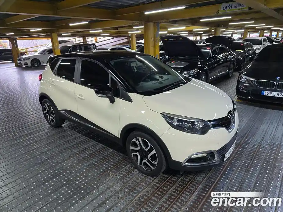 Renault QM3 2015 1.5 Автомат в Москве № 186468, фото 4