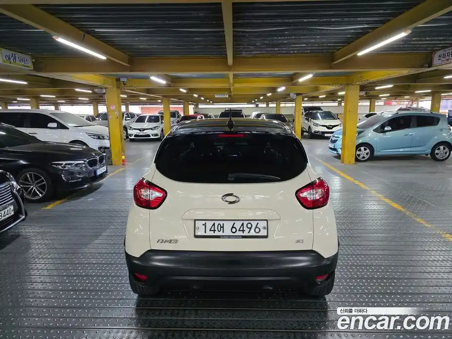 Renault QM3 2015 1.5 Автомат в Москве № 186468, фото 6