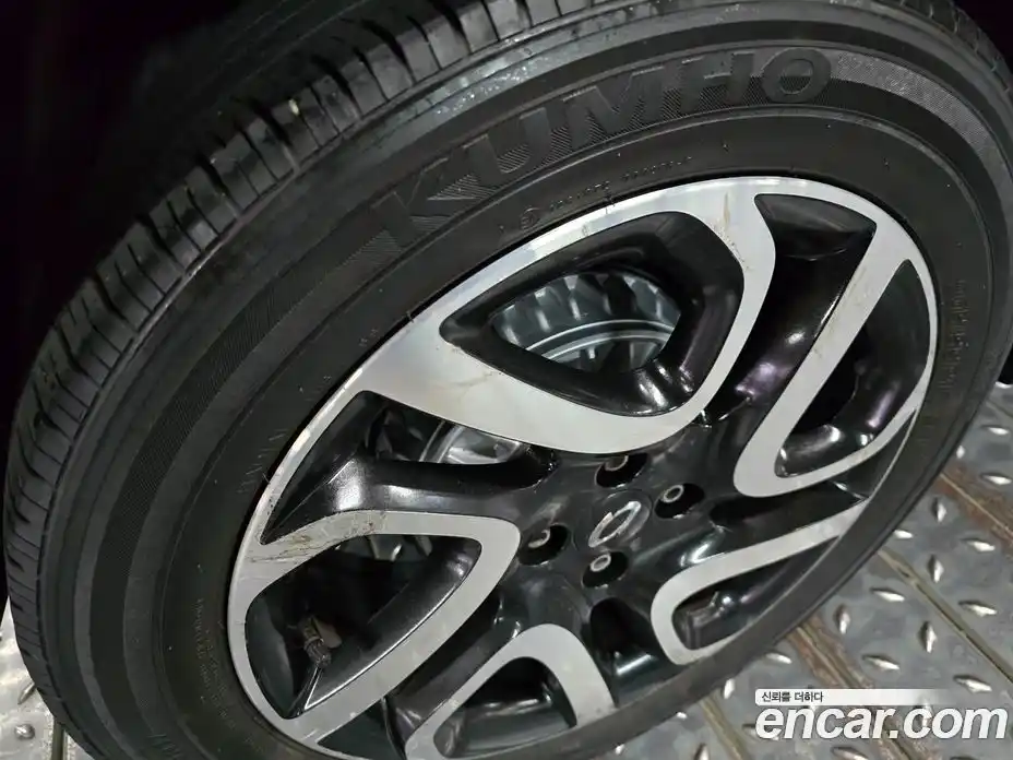 Renault QM3 2015 1.5 Автомат в Москве № 186468, фото 8