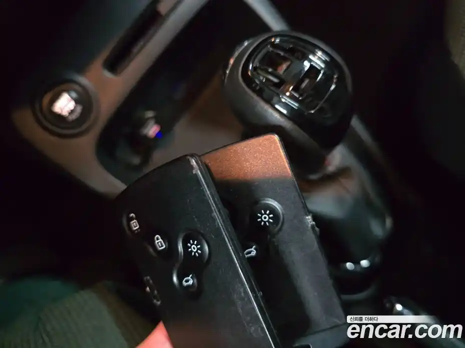 Renault QM3 2015 1.5 Автомат в Москве № 186468, фото 10