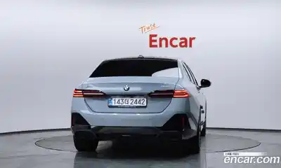 BMW 5-Series 2025 2.0 Автомат в Москве № 187622, миниатюра 4