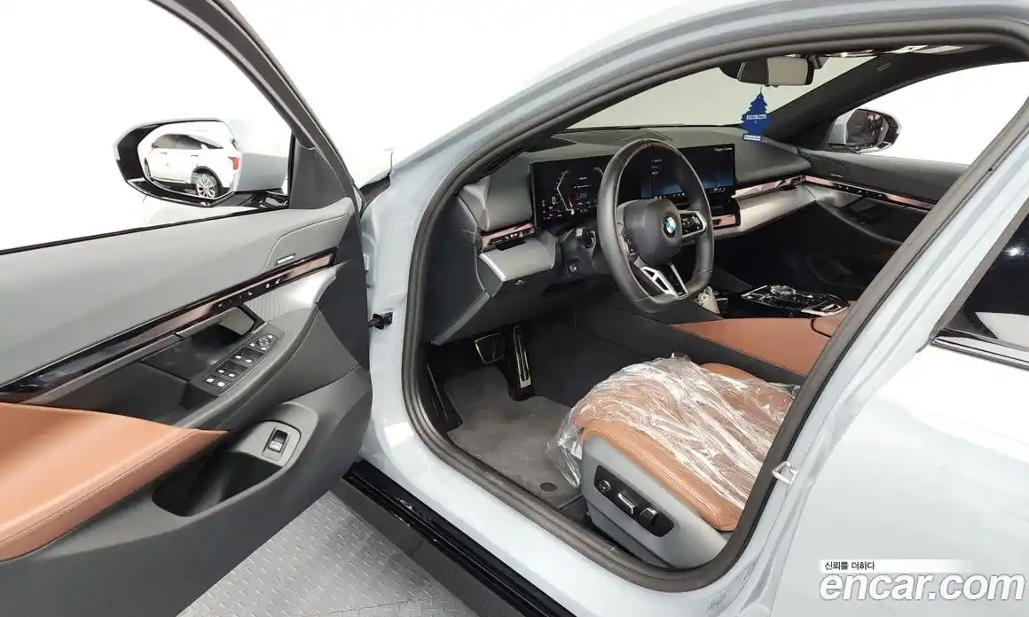 BMW 5-Series 2025 2.0 Автомат в Москве № 187622, фото 10