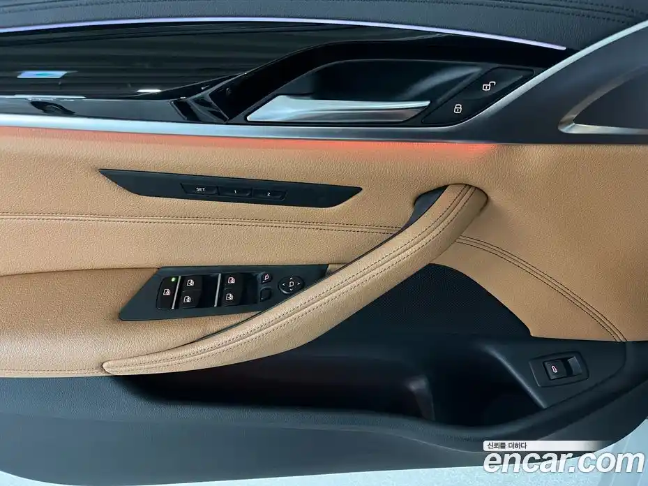 BMW 5-Series 2018 2.0 Автомат в Москве № 188113, фото 14