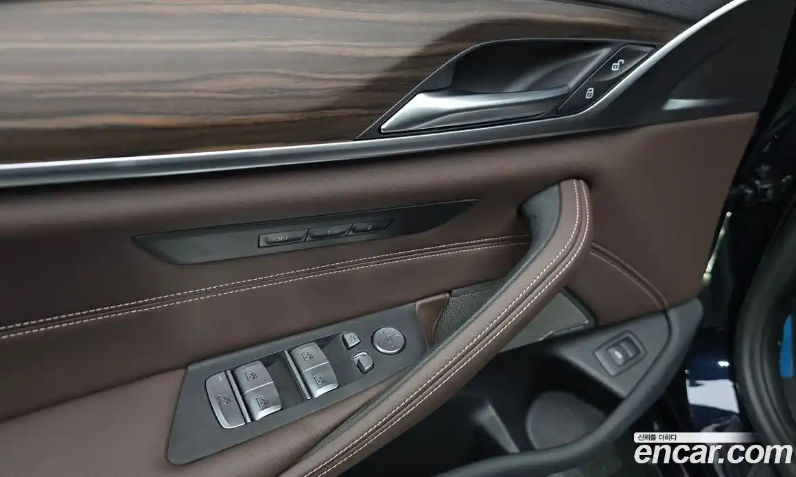 BMW 5-Series 2021 2.0 Автомат в Москве № 188460, фото 17