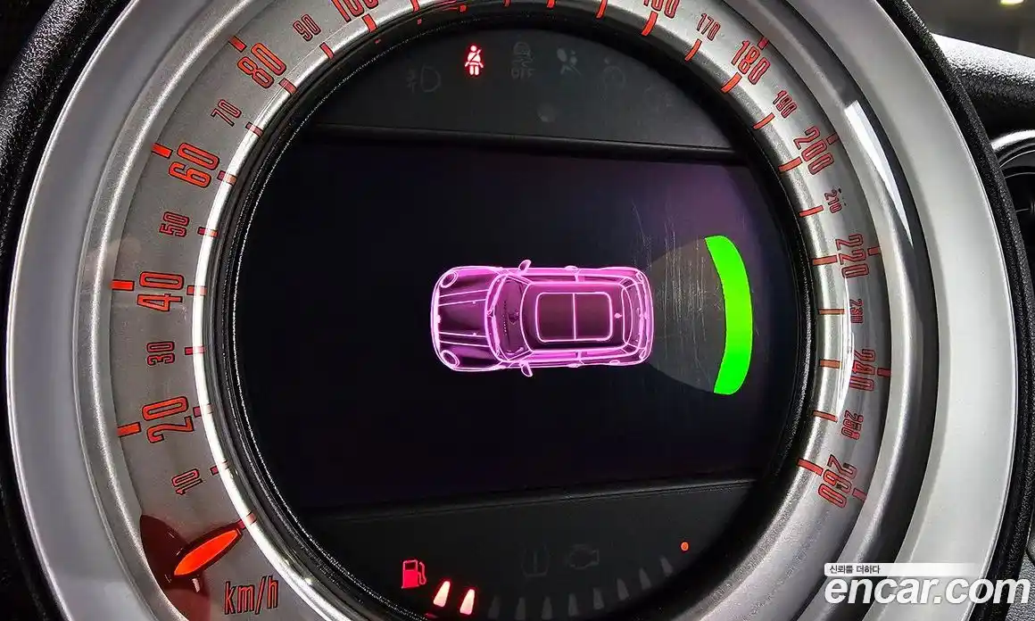 Mini Cooper 2012 1.6 Автомат в Москве № 189024, фото 17