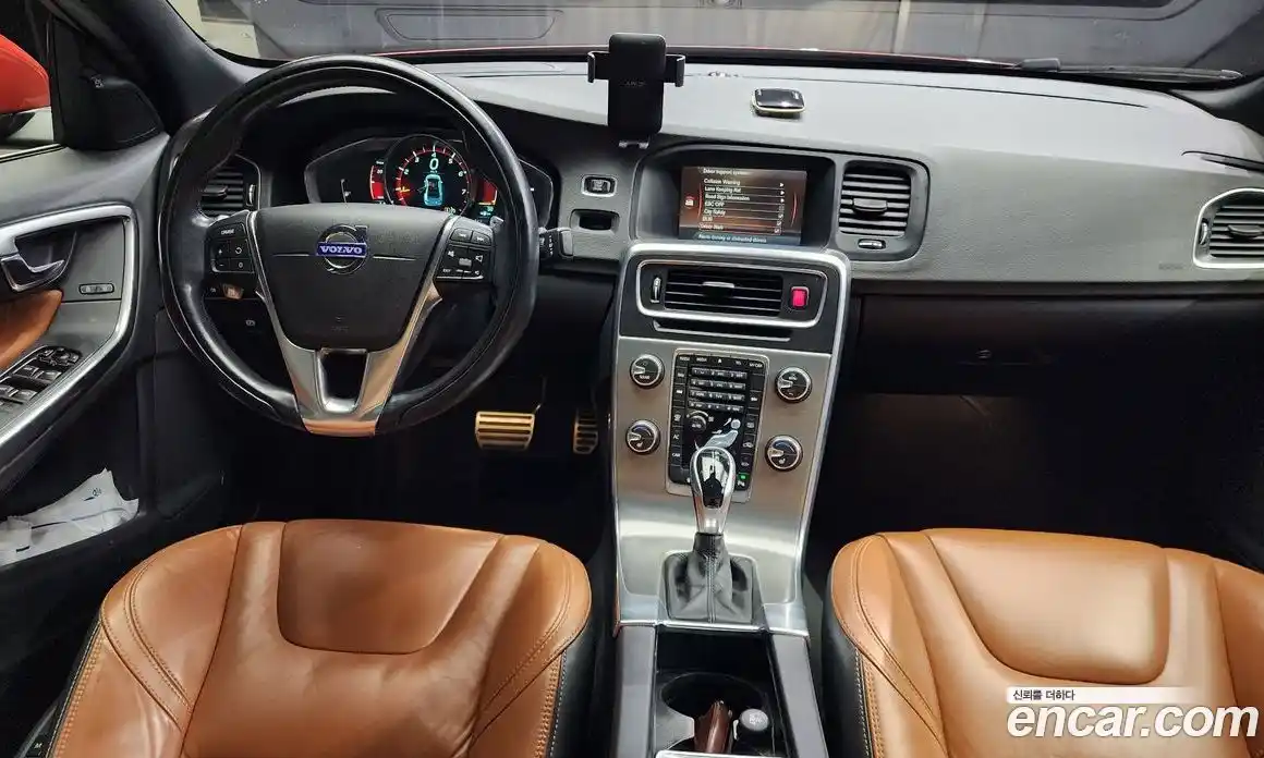 Volvo S60 2014 2.0 Автомат в Москве № 189205, фото 13