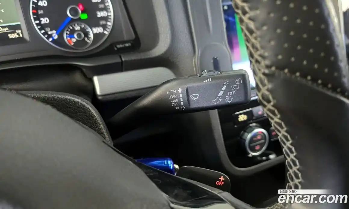 Volkswagen Scirocco 2013 2.0 Автомат в Москве № 189920, фото 15