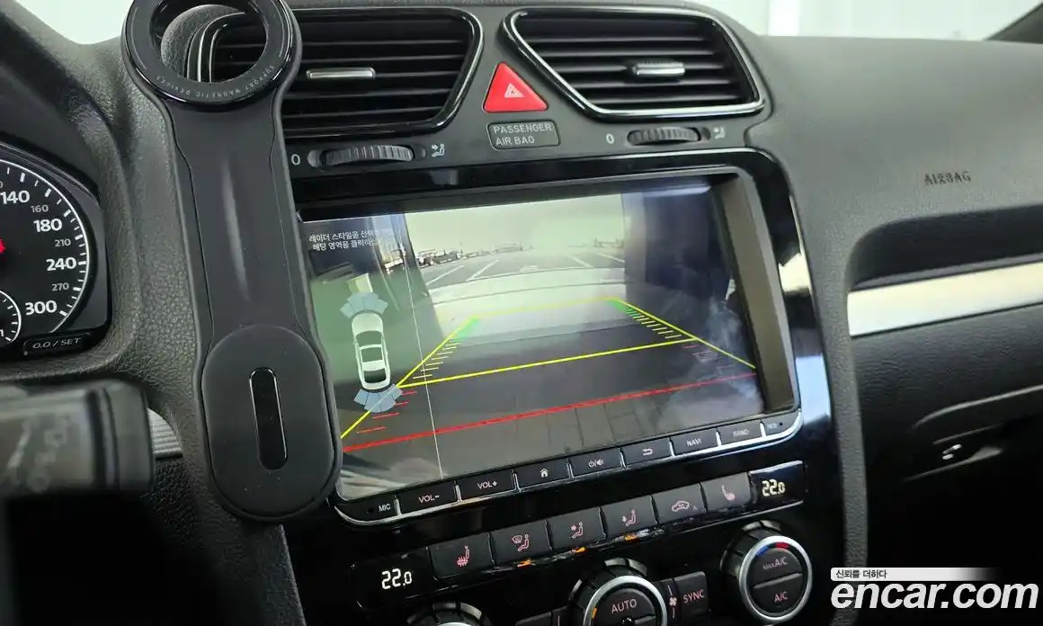 Volkswagen Scirocco 2013 2.0 Автомат в Москве № 189920, фото 17