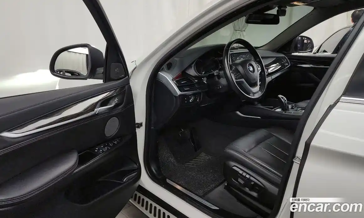 BMW X6 2018 3.0 Автомат в Москве № 191481, фото 16