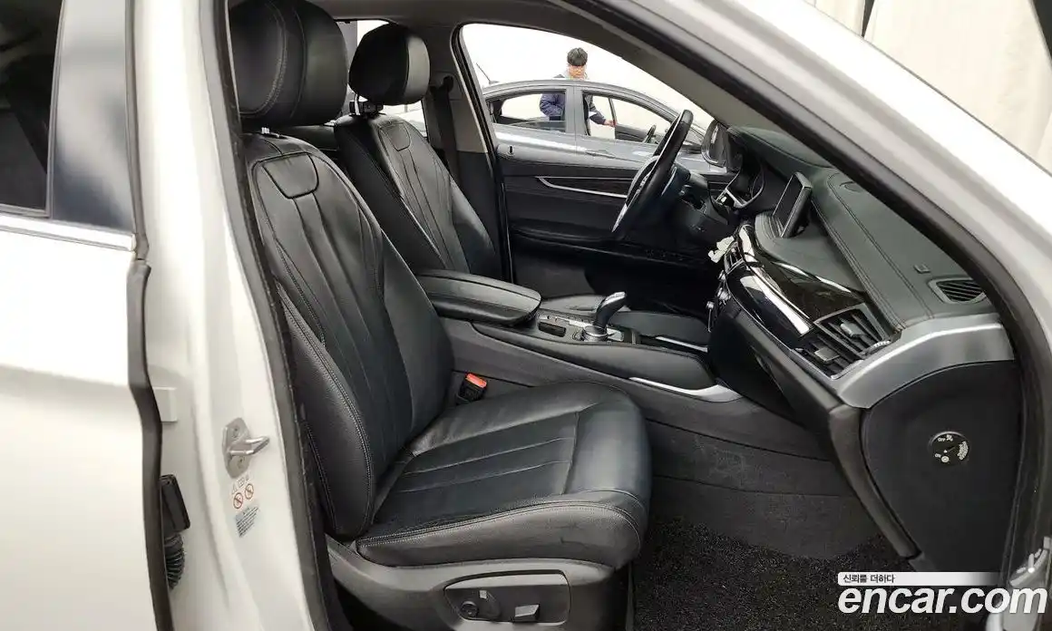 BMW X6 2018 3.0 Автомат в Москве № 191481, фото 9