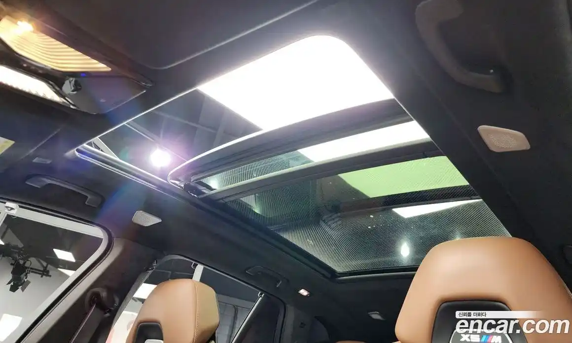 BMW X5M 2023 4.4 Автомат в Москве № 191887, фото 11