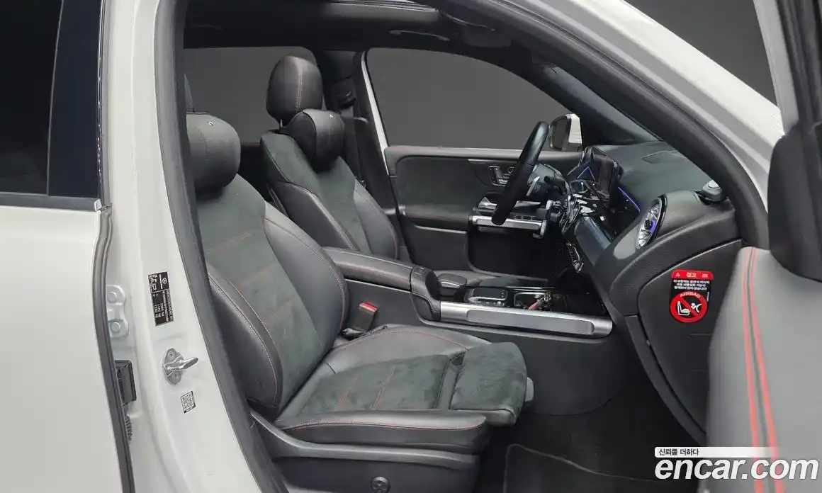 Mercedes-Benz GLB-Class 2023 2.0 Автомат в Москве № 194002, фото 15