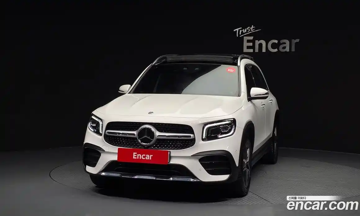 Mercedes-Benz GLB-Class 2023 2.0 Автомат в Москве № 194002, фото 6