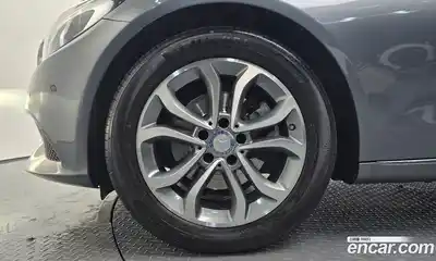 Mercedes-Benz C-Class 2017 2.0 Автомат в Москве № 194111, миниатюра 2