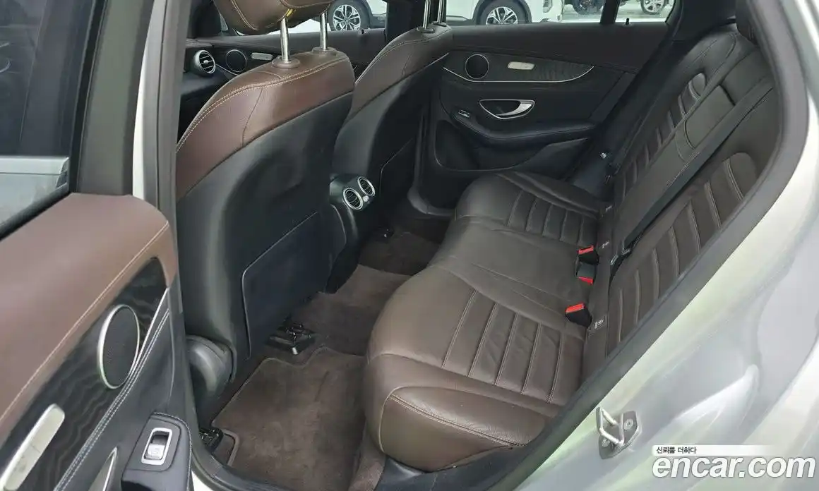 Mercedes-Benz GLC-Class 2018 2.1 Автомат в Москве № 194222, фото 12