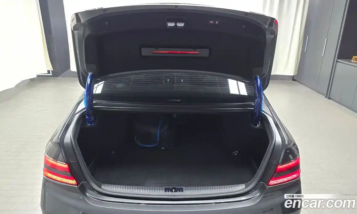 Genesis G90 2021 3.8 Автомат в Москве № 19609, фото 9