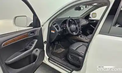 Audi Q5 2010 2.0 Автомат в Москве № 196601, миниатюра 11