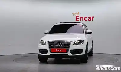 Audi Q5 2010 2.0 Автомат в Москве № 196601, миниатюра 3