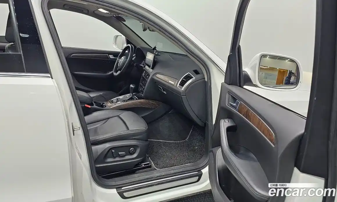 Audi Q5 2010 2.0 Автомат в Москве № 196601, фото 10