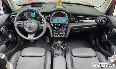 Mini Cooper 2022 2.0 Автомат в Москве № 197005, миниатюра 7